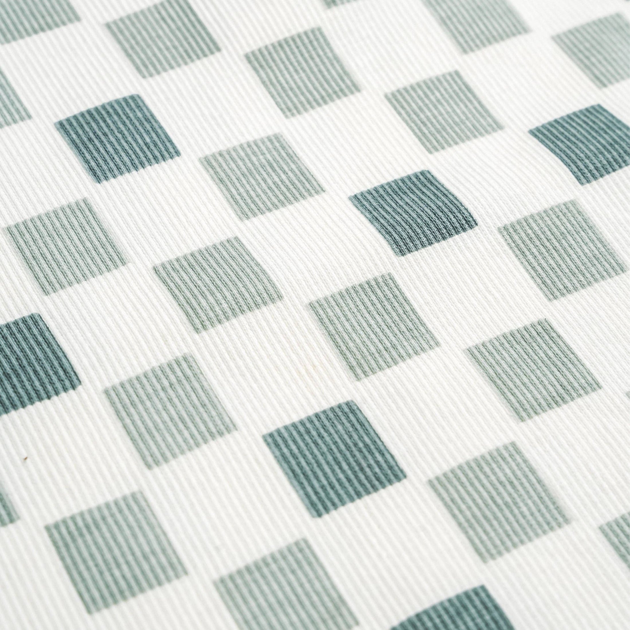 Chequered Swaddle & Hat