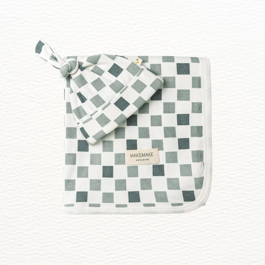 Chequered Swaddle & Hat