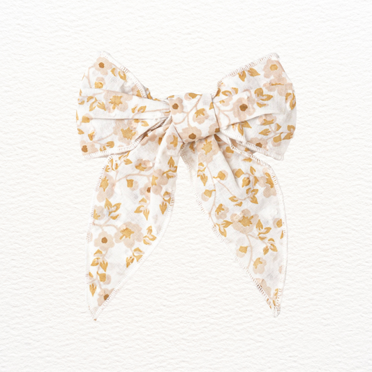 Gardenia Bow